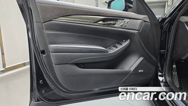 Cadillac CTS (III) 2.0 Premium 2018 — фото 24