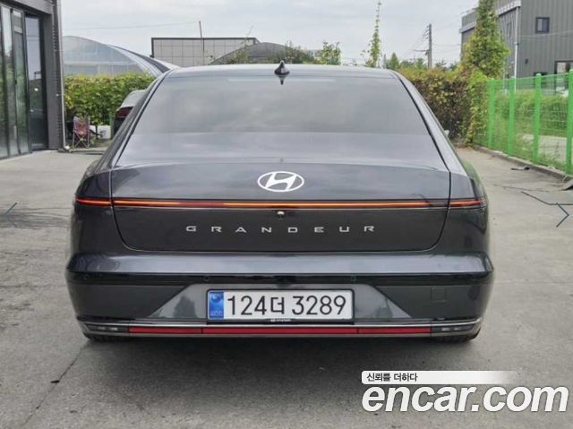 Hyundai Grandeur Hybrid (GN7) Calligraphy 2023 — фото 3