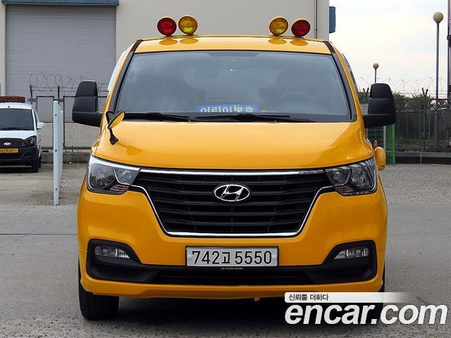 Hyundai Grand Starex School Bus 2019 — фото 2