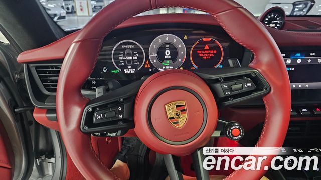Porsche 911 (992) Carrera GTS 2025 — фото 17