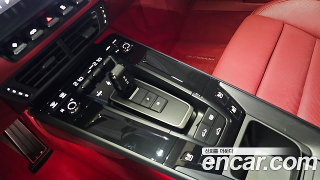 Porsche 911 (992) Carrera GTS 2025 — фото 19