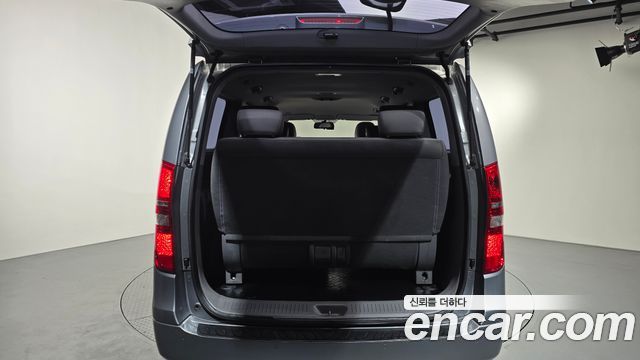 Hyundai Grand Starex Wagon 11-Seater Modern 2018 — фото 23