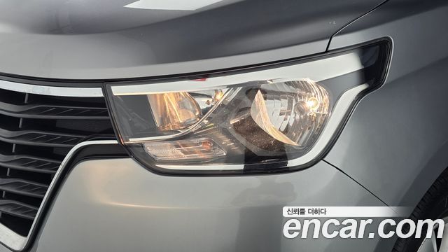 Hyundai Grand Starex Wagon 11-Seater Modern 2018 — фото 28