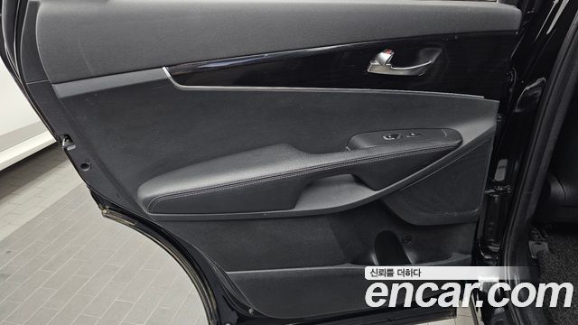 Kia Sorento Diesel 2.0 2WD Marster 2020 — фото 25