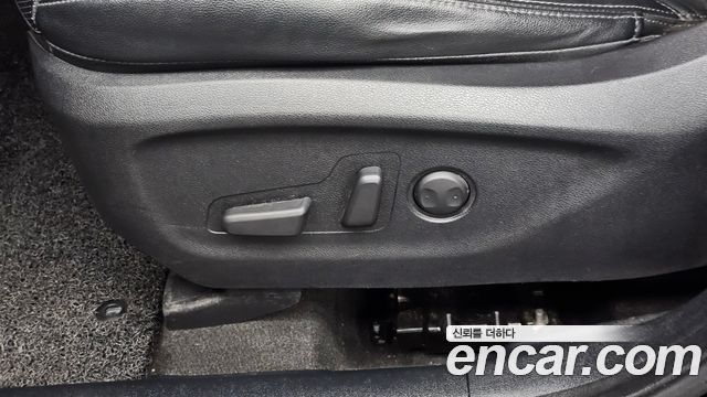 Kia Sorento Diesel 2.0 2WD Marster 2020 — фото 26