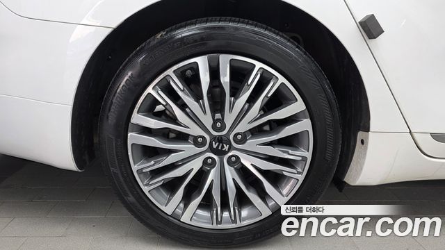 Kia K7 Premier 2.5 GDI Noblesse 2020 — фото 5