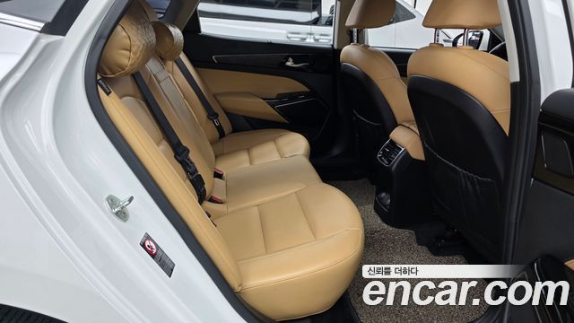 Kia K7 Premier 2.5 GDI Noblesse 2020 — фото 12