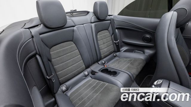 Mercedes-Benz C-Class (W205) C200 Cabriolet 2023 — фото 10