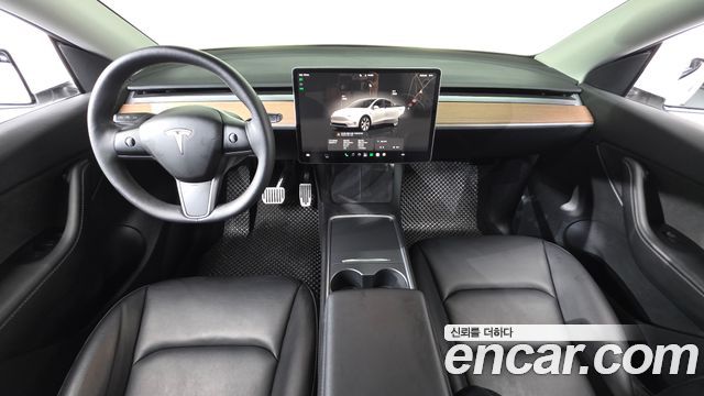 Tesla Model Y Long Range AWD 2022 — фото 7