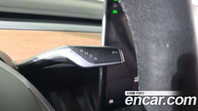 Tesla Model Y Long Range AWD 2022 — фото 9