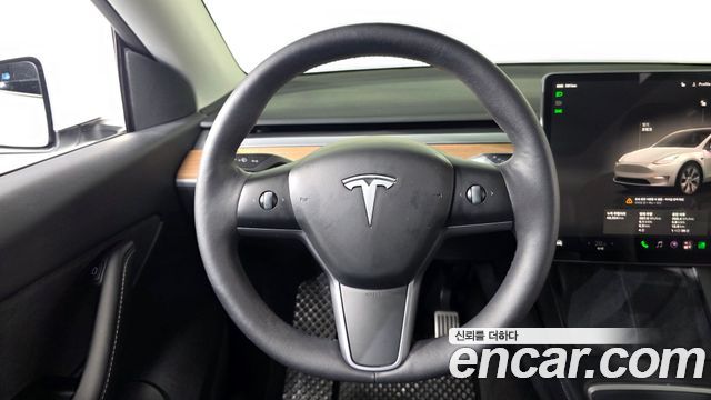 Tesla Model Y Long Range AWD 2022 — фото 17