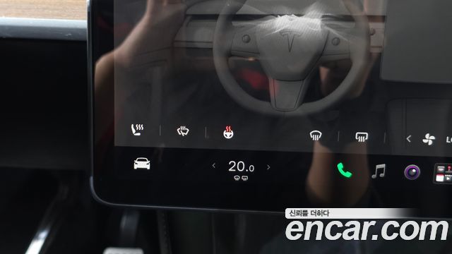 Tesla Model Y Long Range AWD 2022 — фото 35