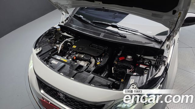 Peugeot 5008 (II) 1.6 BlueHDi GT Line 2019 — фото 6