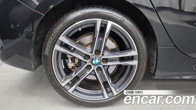 BMW 1 Series (F40) 120i M Sports 2023 — фото 5