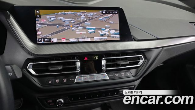 BMW 1 Series (F40) 120i M Sports 2023 — фото 13