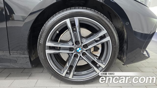 BMW 1 Series (F40) 120i M Sports 2023 — фото 21