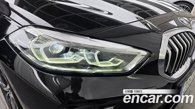 BMW 1 Series (F40) 120i M Sports 2023 — фото 22