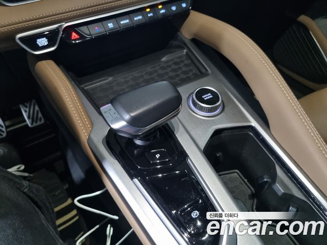 Renault Korea Grand Koleos 1.5 E-TECH Iconic 2WD 2025 — фото 15