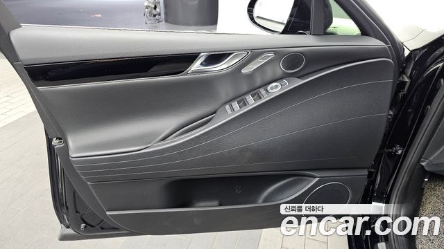 Genesis G80 (RG3) Gasoline 2.5 Turbo 2WD 2023 — фото 24