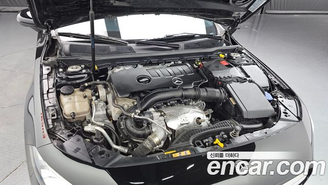 Mercedes-Benz A-Class (W177) A220 Sedan 2020 — фото 6