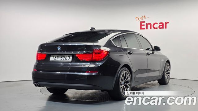 BMW 5 Series GT (F07) GT 30d 2013 — фото 2