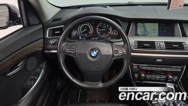 BMW 5 Series GT (F07) GT 30d 2013 — фото 13