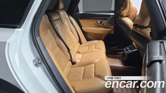 Volvo V90 Cross Country D5 PRO AWD 2019 — фото 11