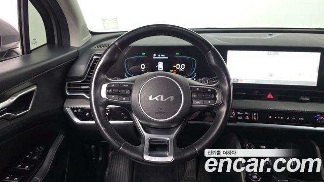 Kia Sportage (V) Diesel 2.0 2WD Prestige 2023 — фото 13