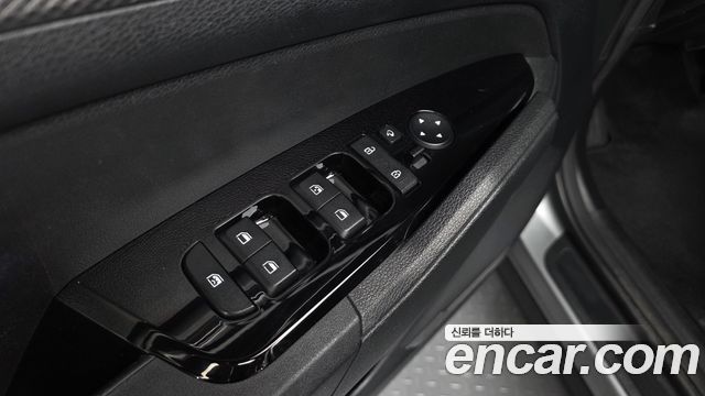 Kia Sportage (V) Diesel 2.0 2WD Prestige 2023 — фото 29