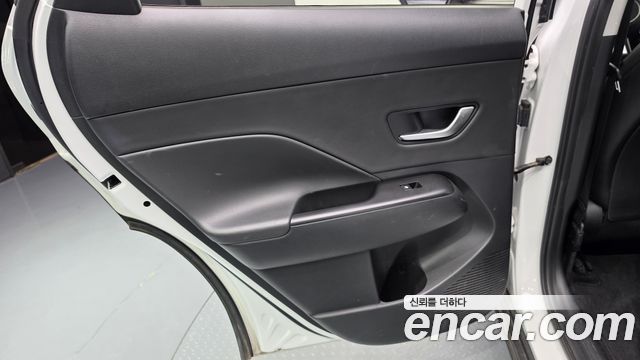 Hyundai Kona (SX2) Gasoline 1.6 Turbo 2WD Modern 2023 — фото 25