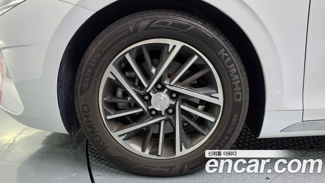 Hyundai Grandeur (IG) 2.5 Premium 2020 — фото 5