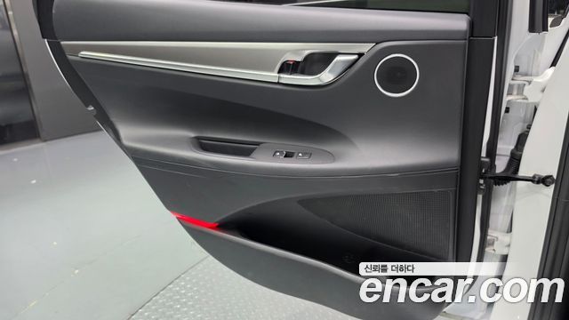 Hyundai Grandeur (IG) 2.5 Premium 2020 — фото 25