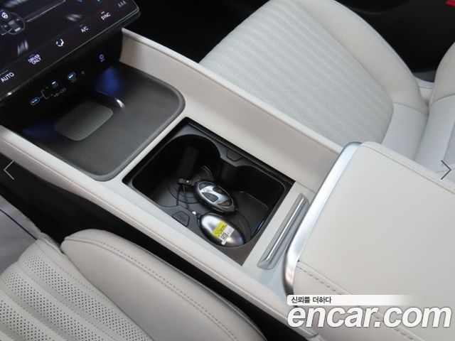 Hyundai Grandeur Hybrid (GN7) Calligraphy 2025 — фото 18