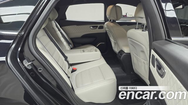 Renault Korea SM6 2.0 GDe Premiere 2020 — фото 12