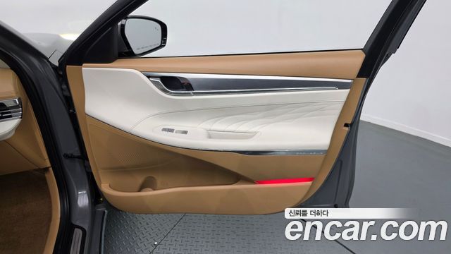 Hyundai Grandeur (IG) 2.5 Special 2020 — фото 30