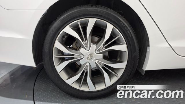 Hyundai Sonata (LF) 2.0 Smart 2015 — фото 5