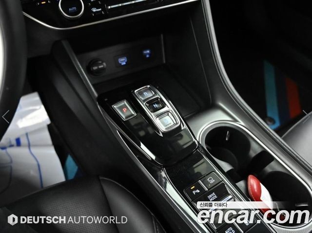 Hyundai Sonata (DN8) 1.6 Turbo Premium Family 2021 — фото 9