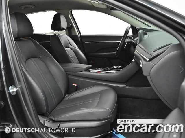 Hyundai Sonata (DN8) 1.6 Turbo Premium Family 2021 — фото 10