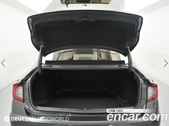 Hyundai Sonata (DN8) 1.6 Turbo Premium Family 2021 — фото 23