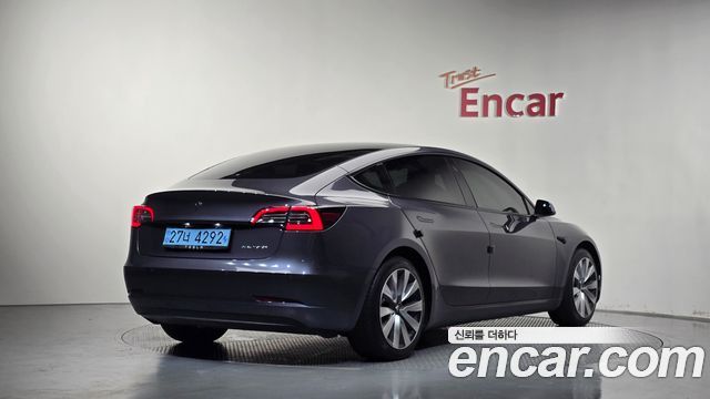 Tesla Model 3 Long Range AWD 2022 — фото 2