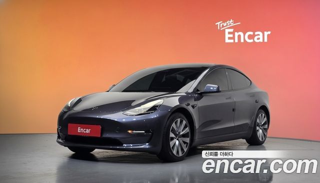 Tesla Model 3 Long Range AWD