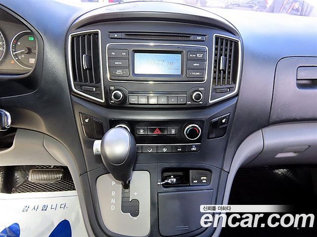 Hyundai Grand Starex 5-Seater VAN Smart 2017 — фото 17