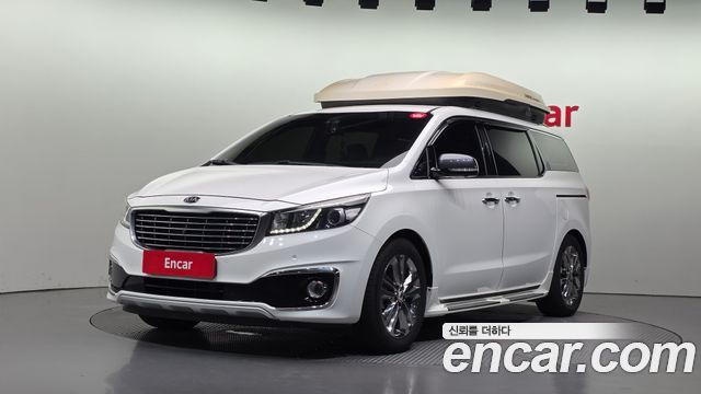 Kia Carnival Gasoline 9-seater Noblesse