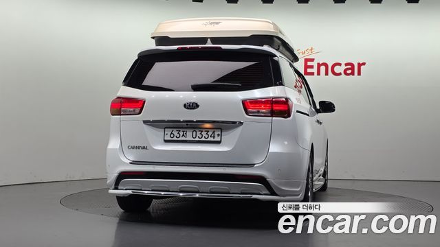 Kia Carnival Gasoline 9-seater Noblesse 2017 — фото 4