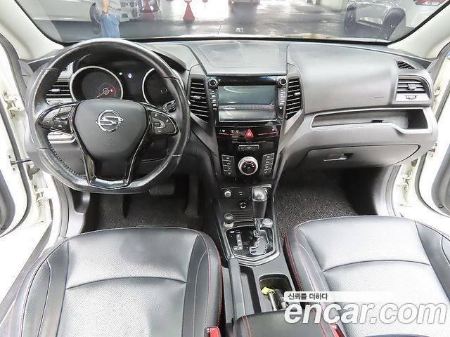 KG Mobility (SsangYong) Tivoli Air Diesel IX 2WD 2016 — фото 7