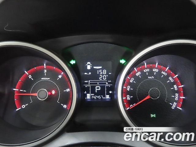 KG Mobility (SsangYong) Tivoli Air Diesel IX 2WD 2016 — фото 8