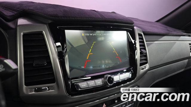 KG Mobility (SsangYong) Rexton Sports Khan Diesel 2.2 4WD Professional S (5-Link) 2019 — фото 15