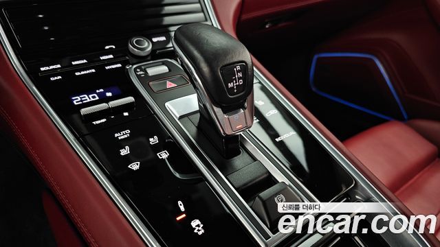 Porsche Panamera (971) 2.9 AWD E-Hybrid 2020 — фото 9
