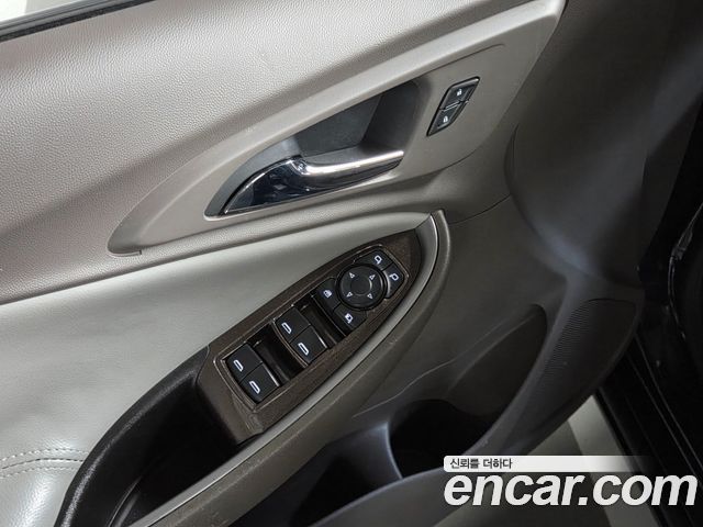 Chevrolet Malibu 1.5 Turbo LS Deluxe 2018 — фото 16