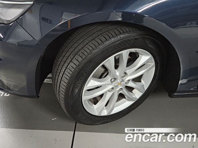 Chevrolet Malibu 1.5 Turbo LS Deluxe 2018 — фото 24